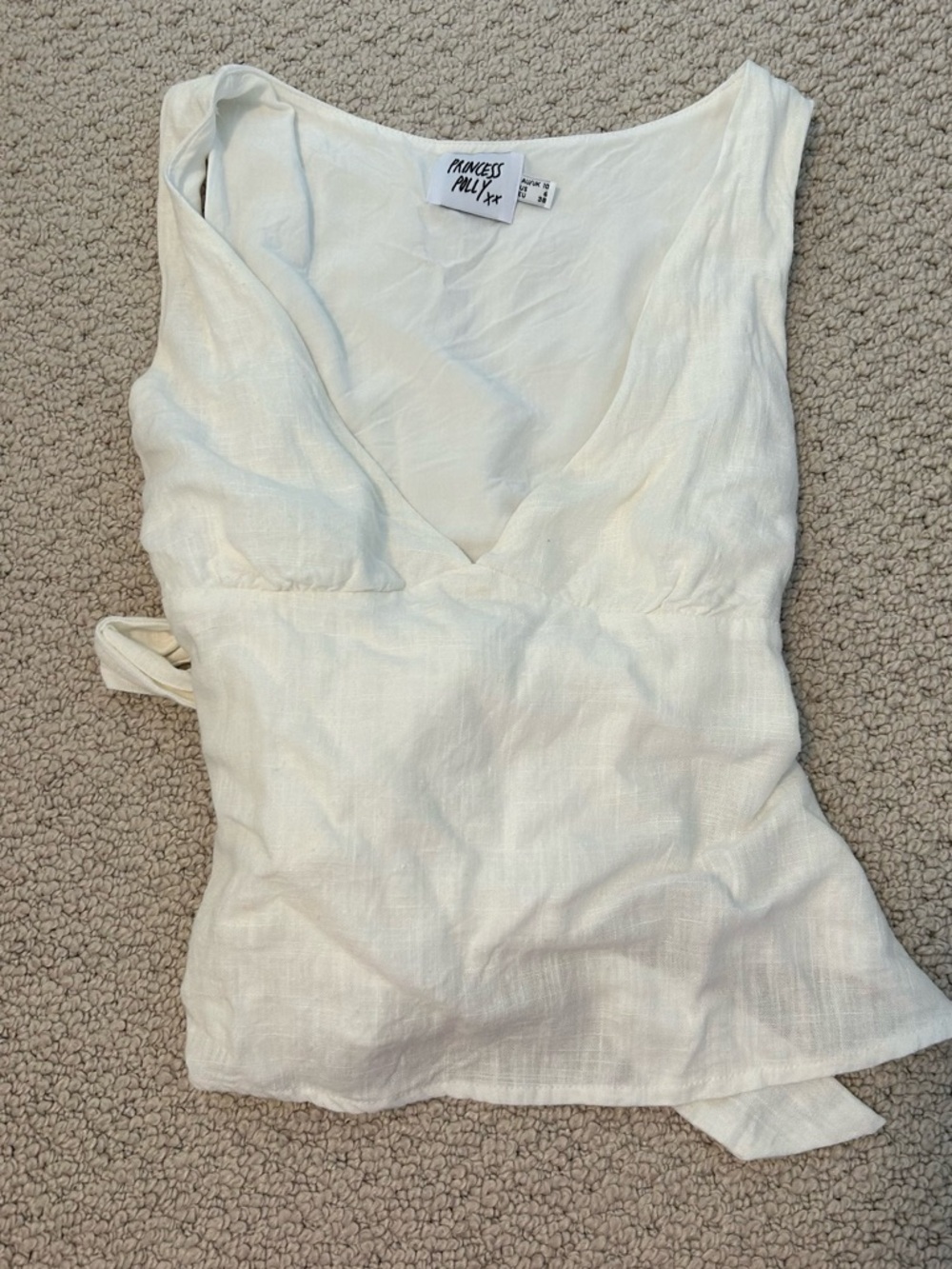 Princess Polly Linen deep v summer top